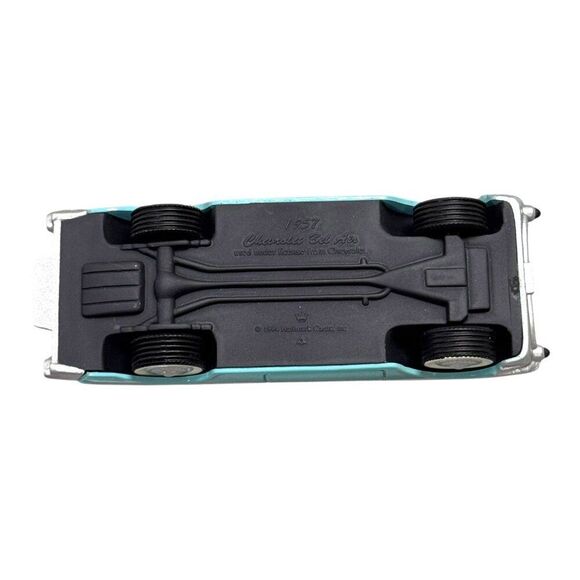 Hallmark 1957 Chevrolet Bel Air Keepsake Ornament With Box Vintage Christmas - Picture 4 of 12